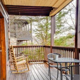 3 Mi to Dollywood: Pigeon Forge Resort Studio!