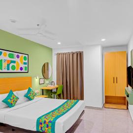 Treebo Hydotel Kompally, hótel í Hyderabad