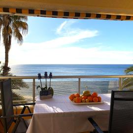 Apartamento primera línea playa Torrevieja El Palmeral