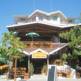 Hotel Morski Dar and Free parking