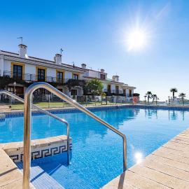 042 Classic 2 Bed Andalusian Townhouse 500m From Beach