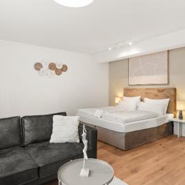 YUVA HOMES in Untermeitingen, hotel em Untermeitingen