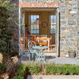 Charming townhouse with sunny garden