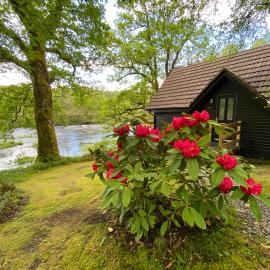 Burnbank Lodges, Hotel in Spean Bridge