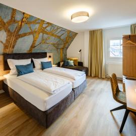Hotel Restaurant Goldener Engel, хотел в Хепенхайм ан дер Бергщрасе