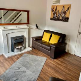 Cosy Contractors Retreat in Batley - sleeps 3