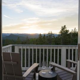 Luxe 4BR Mtn Retreat With Stunning Views Near Ski AndHikes, hotel in Nederland