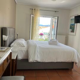 Mira Mare Hotel, Galaxidi, khách sạn ở Galaxidhion