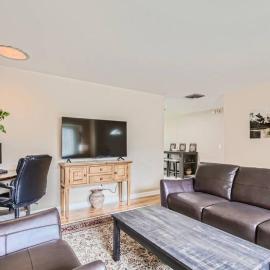 Pet Friendly 3 Bedroom Near to Red Rocks And Belmar In Denver