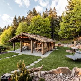 La Mendola Alm-Chalet, hotel Mendolában