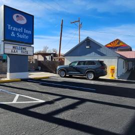 Travel Inn & Suite, хотел в Springerville