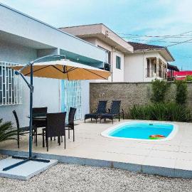 Brusque: Casa aconchegante com piscina: Limeira'da bir otel