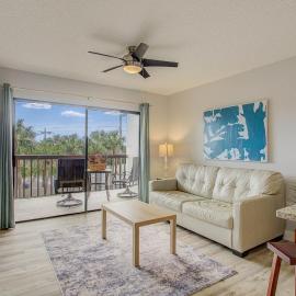Oceanside complex B35 1 Bed 1 Bath Heated Pool