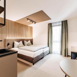 Easy Room - Self Check In - Out, hotel i Höchst