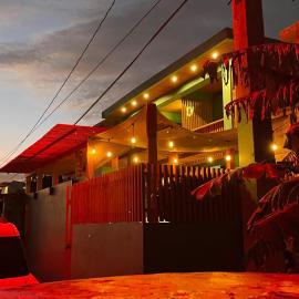 Casa Cayito Agua Dulce, hotell i Arecibo