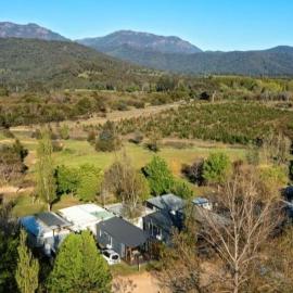 Discovery Parks - Mount Buffalo, hotel in Porepunkah