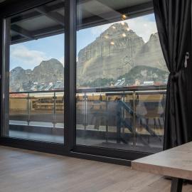 Dioroh Suites Meteora 301, hotel din Kalabaka
