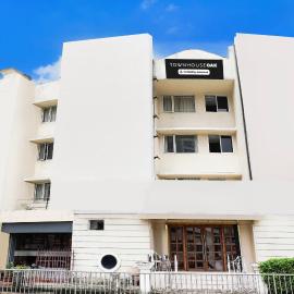 Townhouse Oak Vashi, hotel u gradu Turambhe