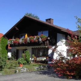 Ferienwohnungen Leiner, khách sạn ở Altstädten