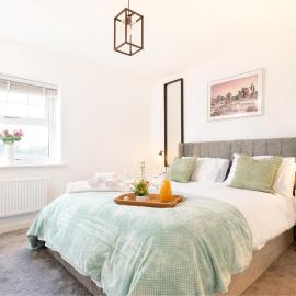 Shinfield Studio Luxury Stay - 3 Parking - Family & Business, hotel v destinaci Shinfield