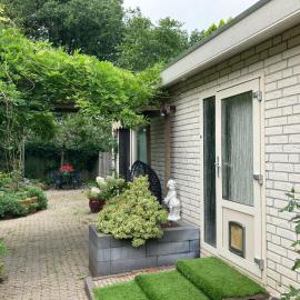 Natuurbungalow Het Koolmeesje, hotel in Putten