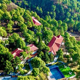 adiMOUNT-Kumaon Eco Resort, hotel a Dwārāhāt