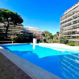 JUAN LES PINS - 4 people - swimming pool