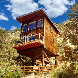 Treetop #10 at East Zion Resort, Hotel in Orderville