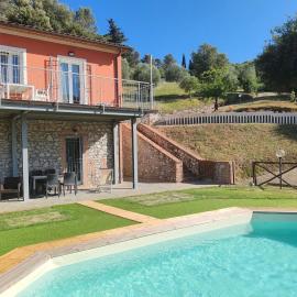"Casa Parletto" - Villa Esclusiva con Piscina