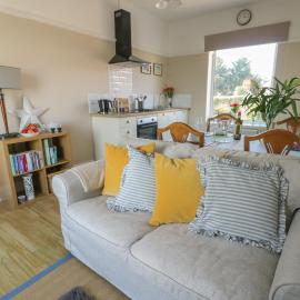 Rhos Retreat No 7