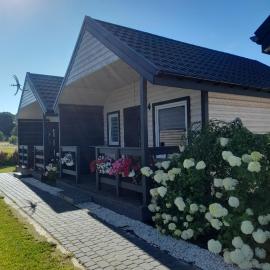 Błękitna Laguna 600m od morza, hotel in Rusinowo