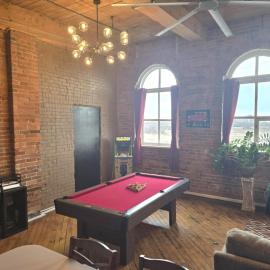 Detroit Riverwalk Loft, hotel em Detroit