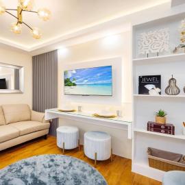 Modern Coastal 2BR Condo Near Airport & Samal