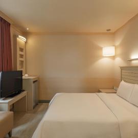 Kindness Hotel - Jhong Jheng, hotel sa Kaohsiung