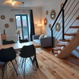 Le duplex Cornadore, hotel din Saint-Nectaire