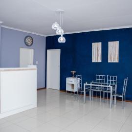 Avenue Inn, готель у місті Габороне