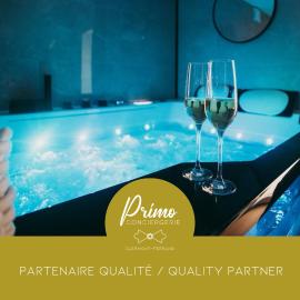 FRENCH KlSS - Love Room by PRIM0 C0NCIERGERIE, hotel u gradu Klermon Feran