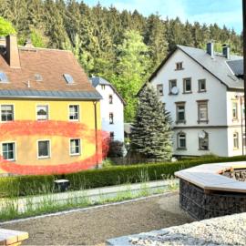 Ellis-Ferienwohnung-Erzgebirge, מלון בDrebach