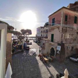 Cantone Studio On The Beach, hotell i Cetara