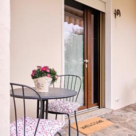 La Casa dei Nonni, Hotel in Ferno