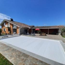 Villa de Campagne au bord de l'Adour, Hotel in Saint-Laurent-de-Gosse