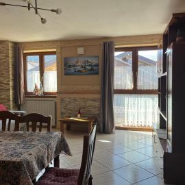 appartamento Fiordaliso, hotel v destinácii Vione