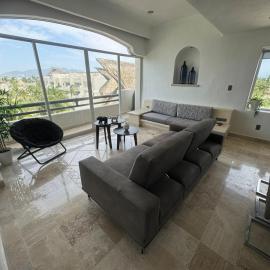 Exclusive Luxury Penthouse!