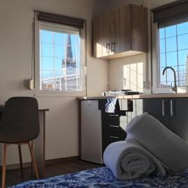 Lemon & Lime Apartmanok Mikepércs Debrecen közelében โรงแรมในMikepércs