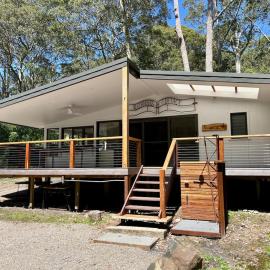 Alexander's Cottage, Pebbly Beach