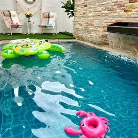 Phirom2 pool villa pattaya, hotel in Jomtien Beach