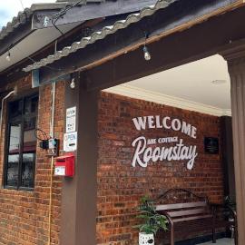 Roomstay By Abe Cottage, hotel in Kampung Kuala Besut
