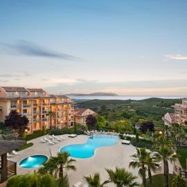 Unique Residence Hotel Golf and Spa, hotel in Soke