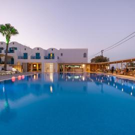 Kamari Beach Hotel, hotel em Kamari
