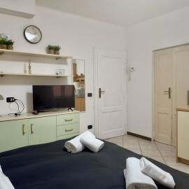 Roncati 7 center town studio apartments